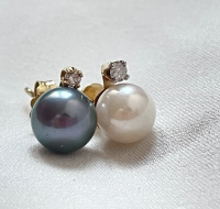 Perlové náušnice černá a bílá s diamanty unikátní zlato 585/1000